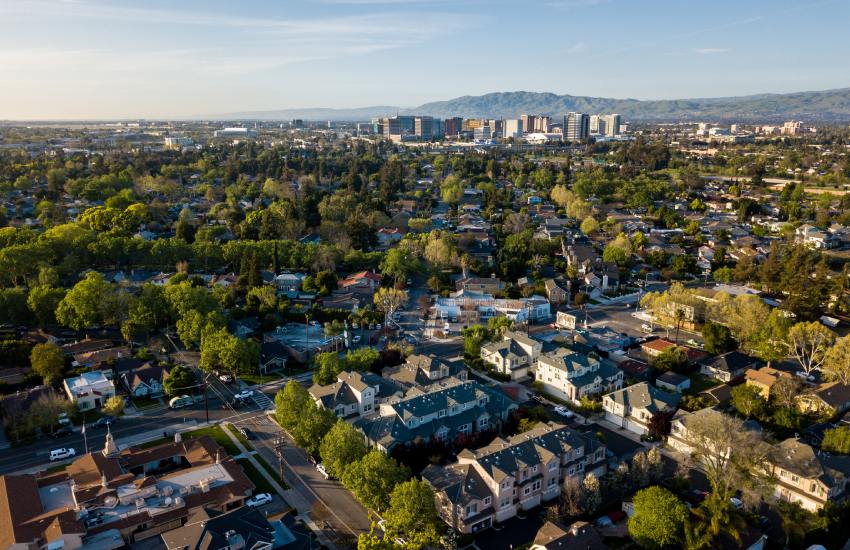 Silicon Valley aerial ad